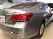 Bán ô tô Toyota Camry 2.4G năm 2009, màu xám còn mới