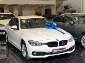 Bán xe BMW 320i đời 2016, màu trắng, xe nhập