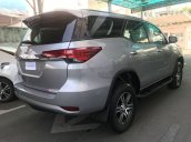 Bán ô tô Toyota Fortuner đời 2019, màu xám số sàn, giá chỉ 970 triệu