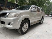 Xe Toyota Hilux đời 2015, màu bạc, xe nhập số sàn, giá tốt