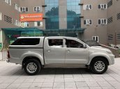 Xe Toyota Hilux đời 2015, màu bạc, xe nhập số sàn, giá tốt