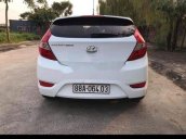 Cần bán Hyundai Accent sản xuất năm 2019, màu trắng, nhập khẩu