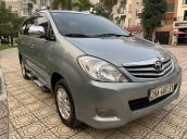 Cần bán xe Toyota Innova GSR đời 2011, màu xám (ghi), giá tốt