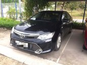 Bán xe Toyota Camry 2.0E 2016, màu đen, giá tốt