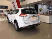 Bán Nissan X trail đời 2019, màu trắng, giá chỉ 865 triệu