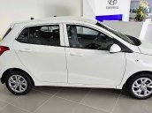 Bán xe Hyundai Grand i10 1.2 MT Base 2019, màu trắng