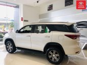 Bán ô tô Toyota Fortuner năm 2019, màu trắng, xe nhập