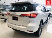 Bán ô tô Toyota Fortuner năm 2019, màu trắng, xe nhập