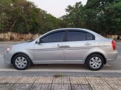 Cần bán lại xe Hyundai Accent đời 2010, màu bạc, xe nhập chính chủ