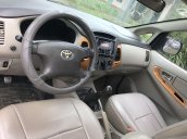 Xe Toyota Innova đời 2011, màu bạc chính chủ