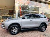 Bán ô tô Toyota Fortuner 2.7V 4x2 đời 2019, nhập khẩu nguyên chiếc