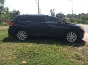 Bán Toyota Venza đời 2009, màu đen, xe nhập còn mới