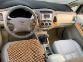 Cần bán gấp Toyota Innova G đời 2010, màu bạc, nhập khẩu, 339tr