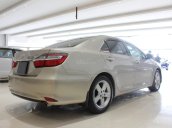 Bán xe Toyota Camry 2.5Q đời 2016, màu vàng, biển SG, xe cực đẹp, giá TL