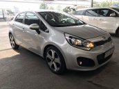 Bán Kia Rio 1.4AT màu bạc số tự động nhập Hàn Quốc 2012/ 2013 biển Sài Gòn 1 chủ