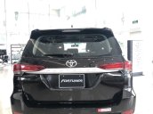 Toyota Fortuner 2019 số sàn máy dầu, đủ màu, liên hệ 0903070070