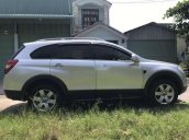 Bán Chevrolet Captiva LT MT sản xuất 2009, màu bạc xe gia đình