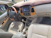 Bán Toyota Innova năm 2011, màu bạc, số sàn, 365 triệu