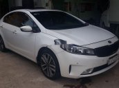 Xe Kia Cerato năm sản xuất 2016, màu trắng