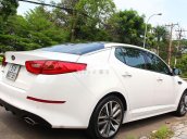 Cần bán xe Kia Optima 2014, màu trắng, xe nhập còn mới, giá chỉ 675 triệu