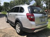 Bán Chevrolet Captiva LT MT sản xuất 2009, màu bạc xe gia đình