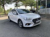 Bán Hyundai Accent 1.4 ATH đời 2018, màu trắng còn mới