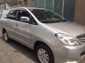 Bán Toyota Innova năm 2011, màu bạc, số sàn, 365 triệu