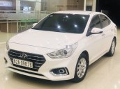 Bán Hyundai Accent đời 2018, màu trắng còn mới 