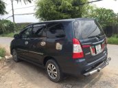 Cần bán Toyota Innova năm sản xuất 2015, màu xanh lam xe nguyên bản