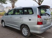 Bán Toyota Innova sản xuất năm 2013, màu bạc xe nguyên bản