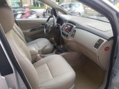 Cần bán lại xe Toyota Innova 2016, màu bạc xe nguyên bản