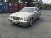 Bán ô tô Mercedes 2000 số sàn, xe máy nổ êm ru