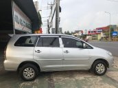 Cần bán Toyota Innova J năm 2006, 230 triệu