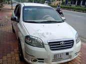 Cần bán lại xe Daewoo Gentra đời 2009, màu trắng chính chủ