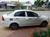 Cần bán lại xe Daewoo Gentra đời 2009, màu trắng chính chủ