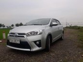 Cần bán Toyota Yaris G đời 2015, màu bạc, nhập khẩu xe gia đình