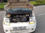 Cần bán gấp Chevrolet Spark đời 2011, màu trắng, nhập khẩu chính hãng