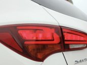 Bán xe Hyundai Santa Fe sản xuất năm 2016, màu trắng, xe nhập