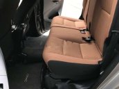 Bán Toyota Innova 2.0E MT 2018 số sàn, giá tốt