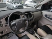 Cần bán xe Toyota Innova đời 2016, màu bạc, giá chỉ 568 triệu