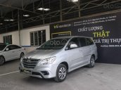 Cần bán xe Toyota Innova đời 2016, màu bạc, giá chỉ 568 triệu