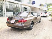 Cần bán xe Mercedes E400 đời 2014, màu nâu, bản cao cấp nhất, sang trọng nhất dòng E Class