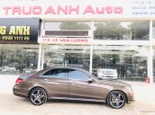 Cần bán xe Mercedes E400 đời 2014, màu nâu, bản cao cấp nhất, sang trọng nhất dòng E Class