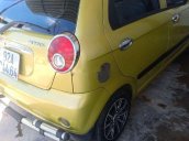 Cần bán xe Chevrolet Spark sản xuất 2009, màu vàng xe gia đình