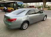 Cần bán Toyota Camry năm 2011, màu bạc xe nguyên bản