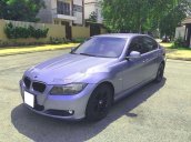 Bán xe BMW 320i sản xuất 2011, màu tím, số tự động, 453tr