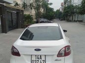 Cần bán lại xe Ford Fiesta 1.6AT đời 2012, màu trắng xe gia đình