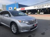 Cần bán xe Toyota Venza đời 2009, màu bạc chính chủ, giá chỉ 750 triệu xe nguyên bản