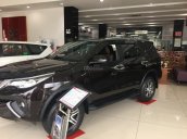 Bán xe Toyota Fortuner 2019 ưu đãi lãi suất, hỗ trợ 50% phí trước bạ, tặng bảo hiểm - Liên hệ 0935.90.33.56 Mr. Toàn