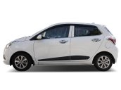 Cần bán xe Hyundai Grand i10 lăn bánh 2017, màu trắng, xe nhập